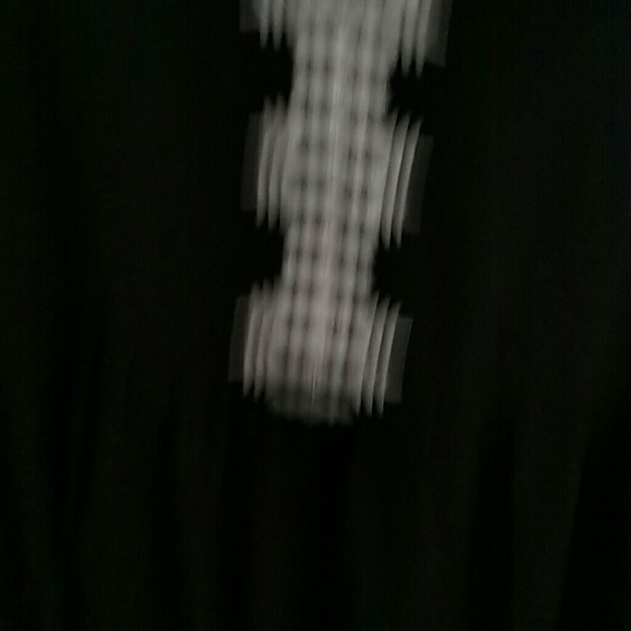 3/$20 Embroidered Blouse - Picture 2 of 3